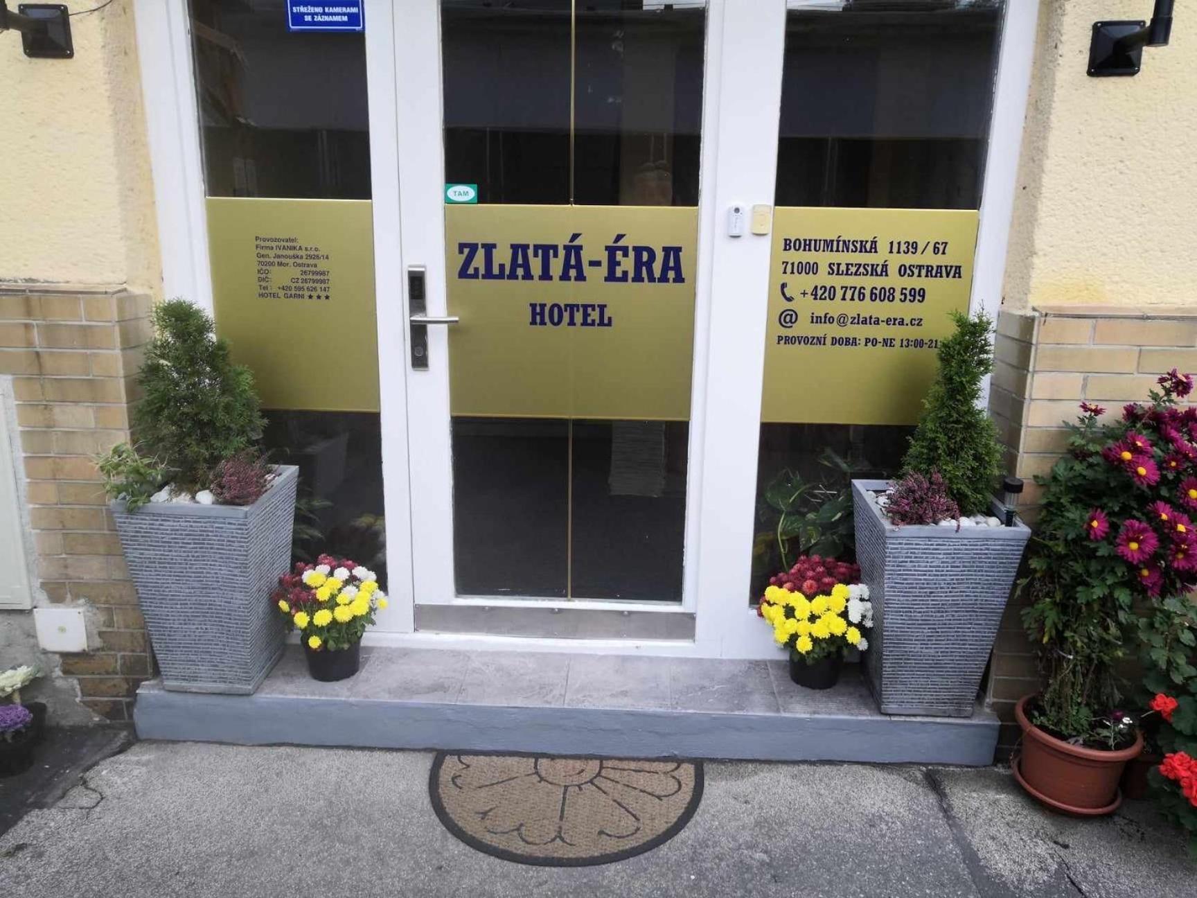 Готель Zlata-Era Острава Екстер'єр фото